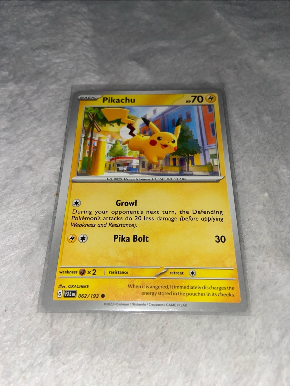 Pikachu Trading Card – Yellow